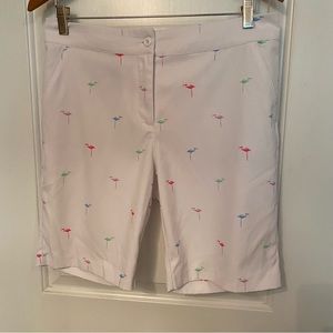 GREG NORMAN SHORTS BERMUDA ACTIVE WHITE FLAMINGO PRINT POCKETS FLAT FRONT SIZE 6